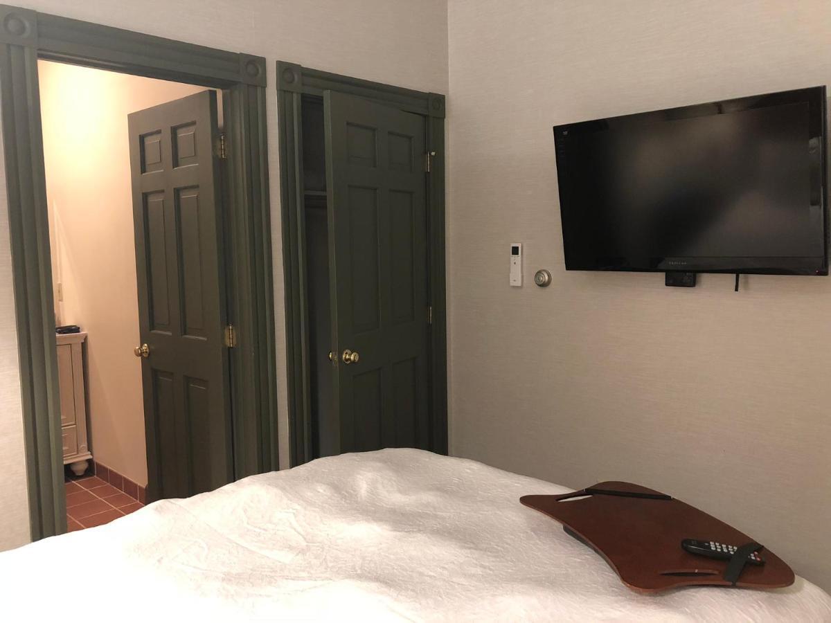 Chambery Inn Lee Kültér fotó