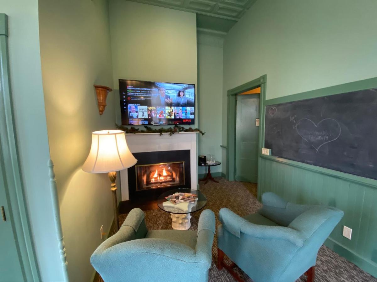 Chambery Inn Lee Kültér fotó
