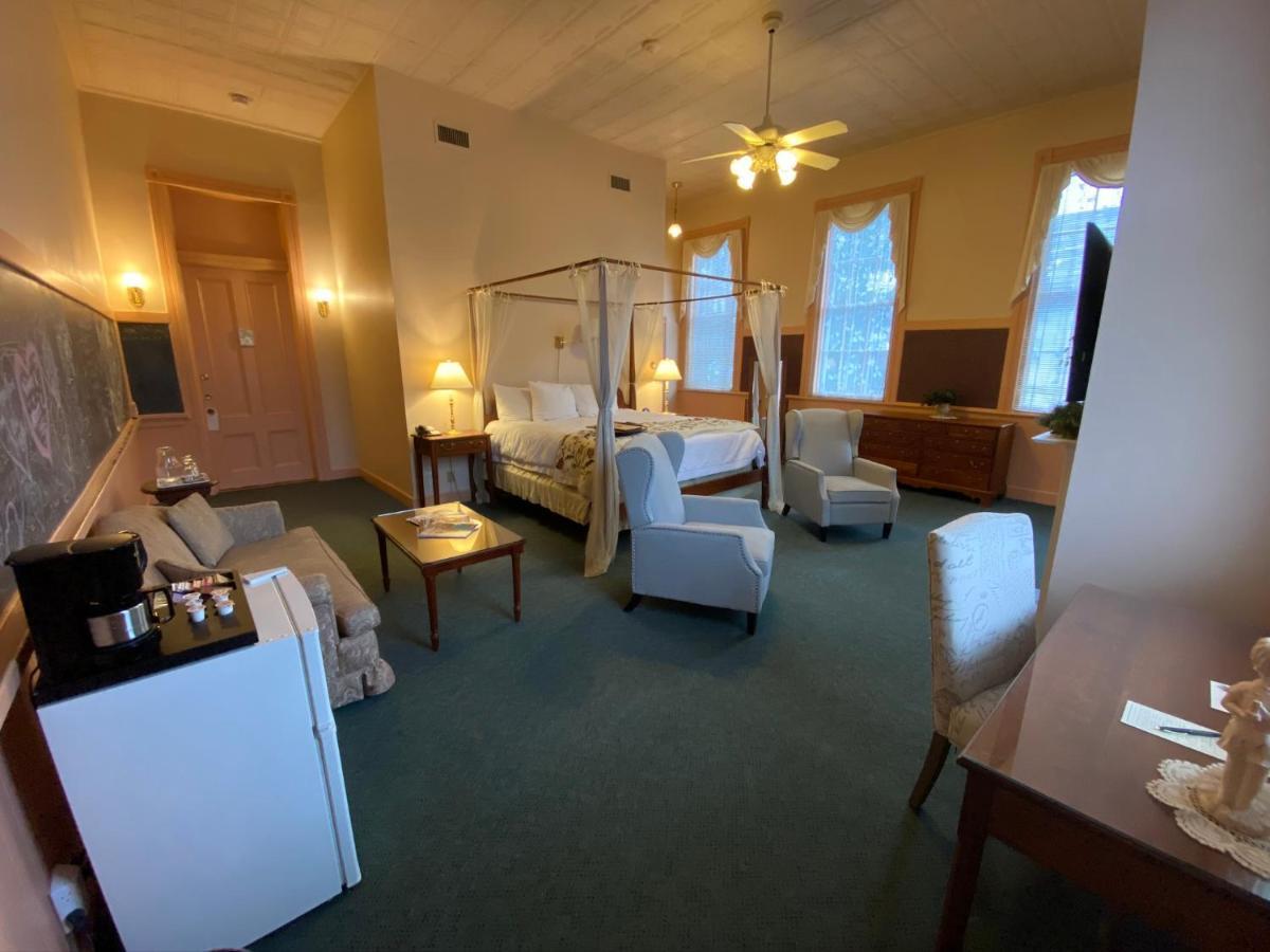 Chambery Inn Lee Kültér fotó